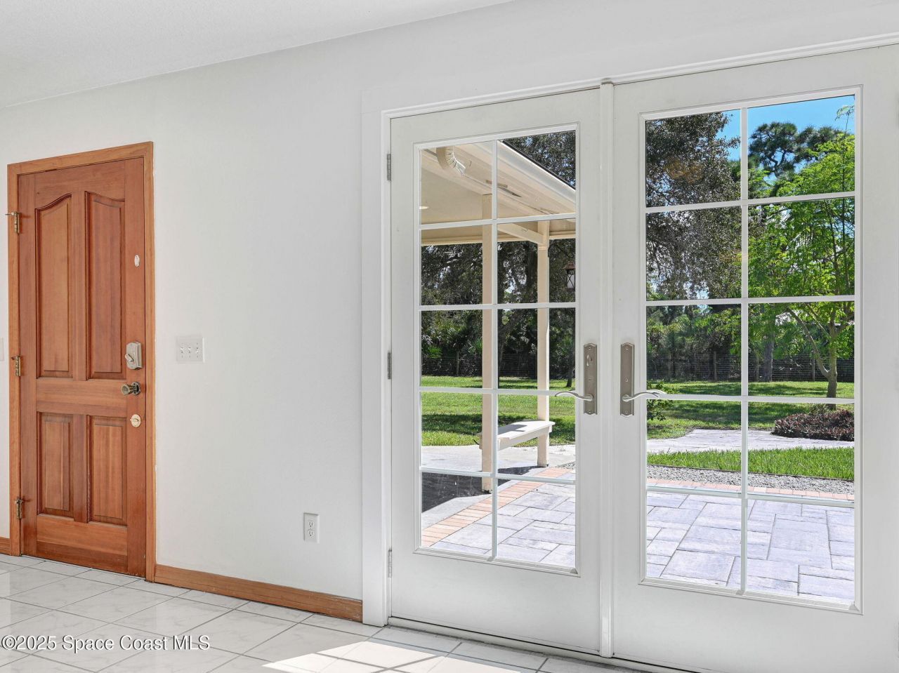 6570 Whispering Pines Lane, Grant, FL 32949 Photo