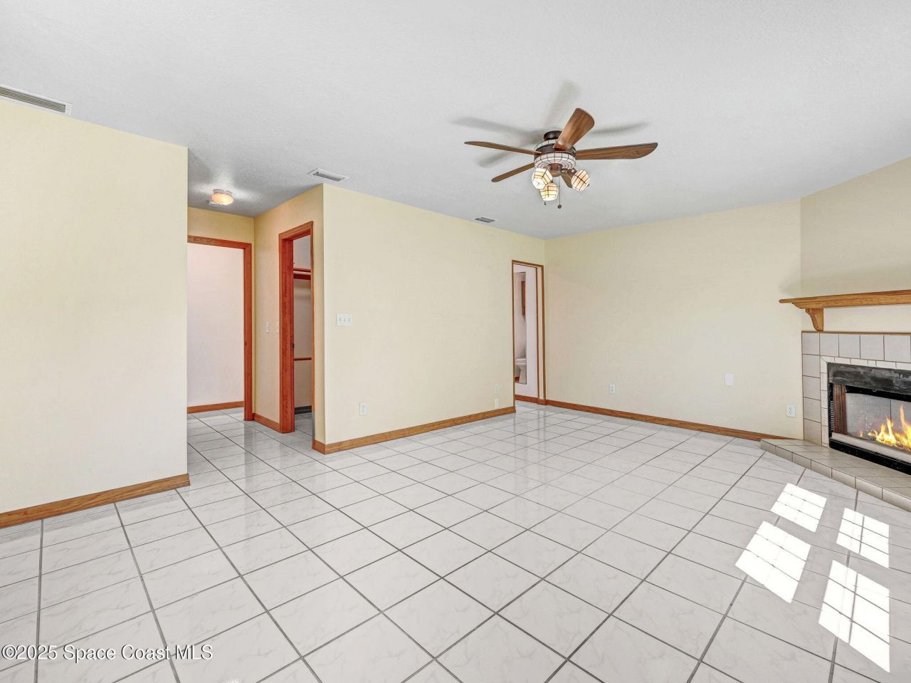 6570 Whispering Pines Lane, Grant, FL 32949 Photo