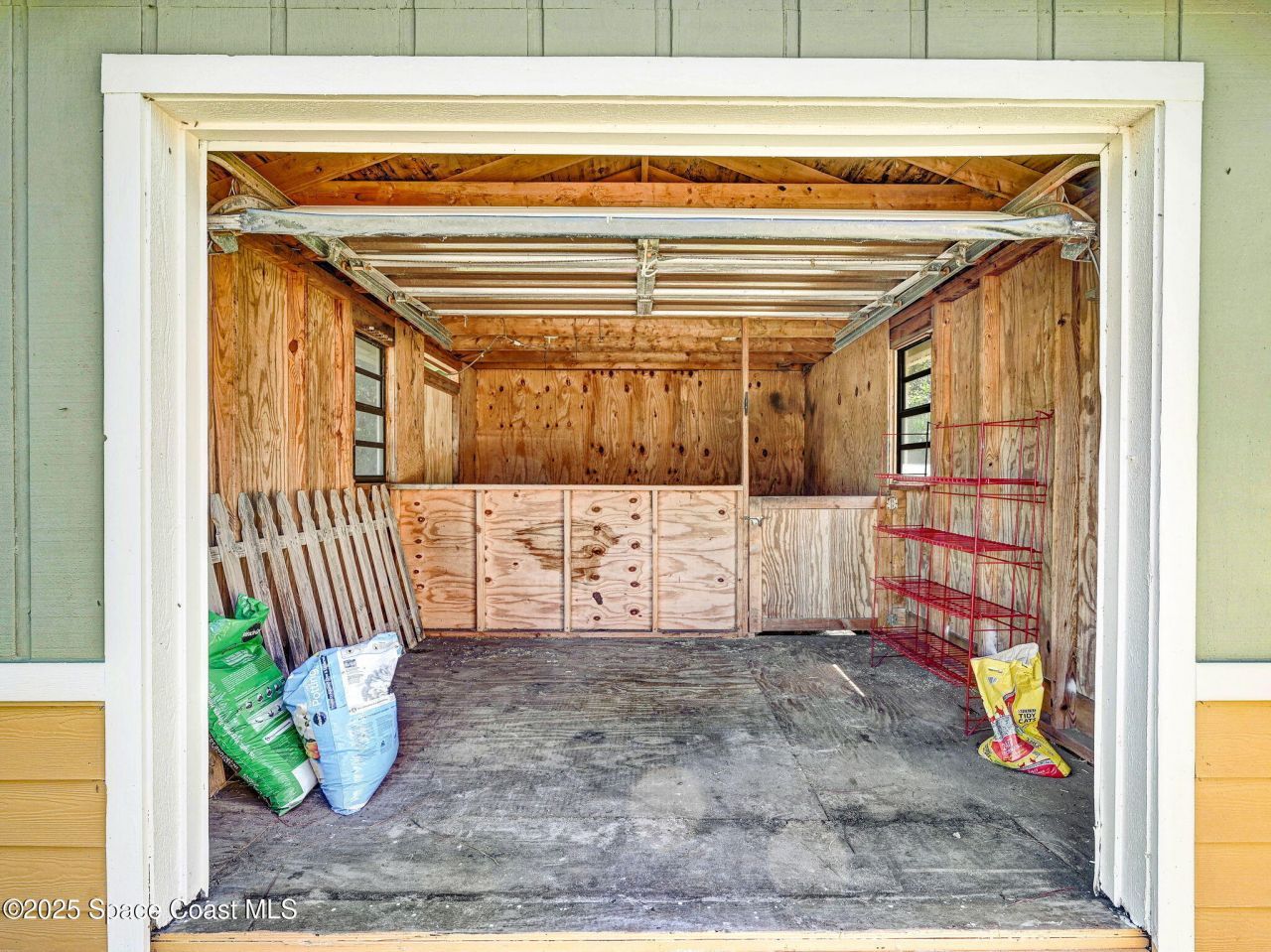 6570 Whispering Pines Lane, Grant, FL 32949 Photo