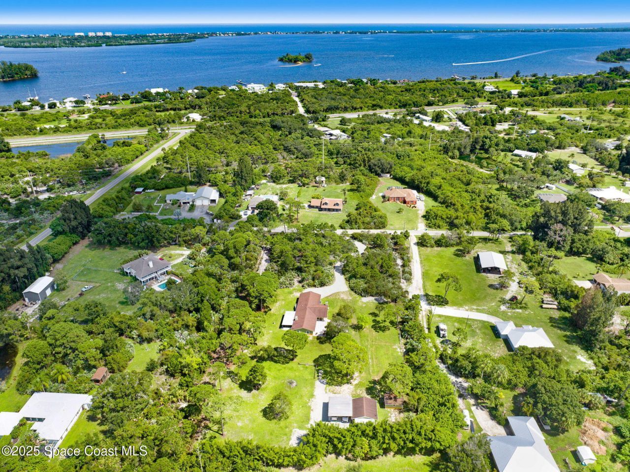 6570 Whispering Pines Lane, Grant, FL 32949 Photo