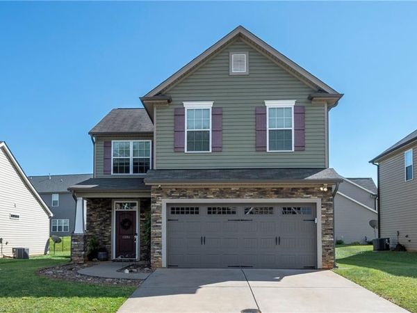 1391 Land Grove Drive, Kernersville, NC 27284