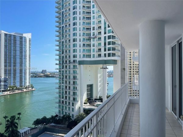 801 Brickell Key Blvd, Unit 1610, Miami, FL 33131