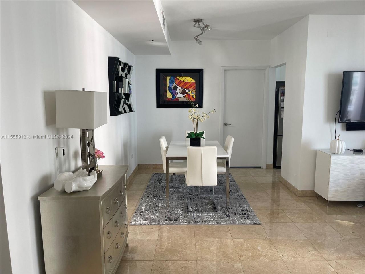 801 Brickell Key Blvd, Unit 1610, Miami, FL 33131 Photo