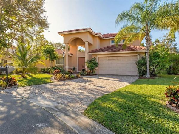 4956 Rothschild Dr, Coral Springs, FL 33067