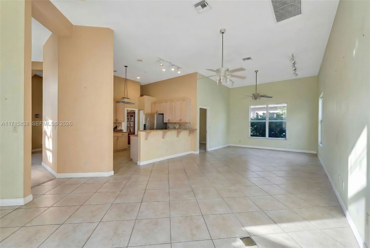 4956 Rothschild Dr, Coral Springs, FL 33067 Photo