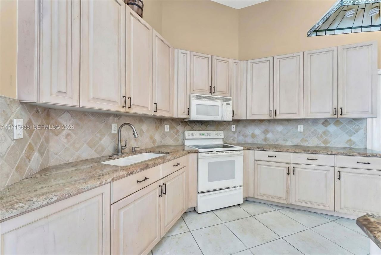 4956 Rothschild Dr, Coral Springs, FL 33067 Photo