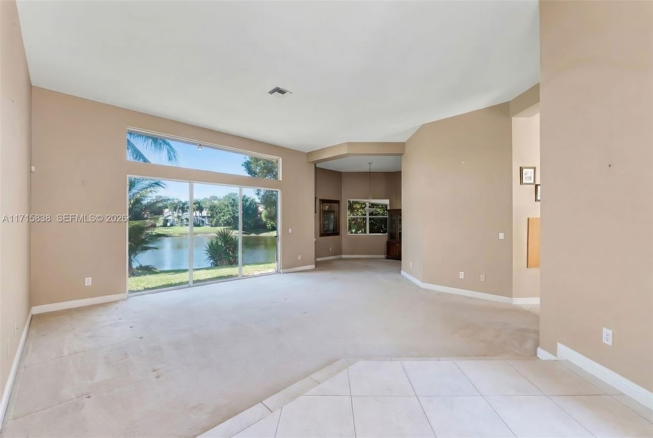 4956 Rothschild Dr, Coral Springs, FL 33067 Photo