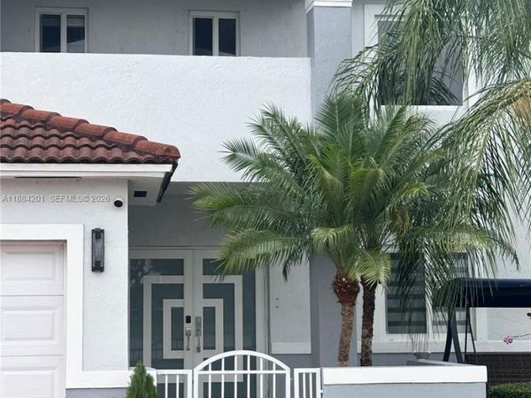 15981 SW 54th Ter, Miami, FL 33185