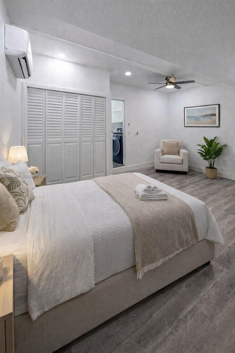 15981 SW 54th Ter, Miami, FL 33185 Photo