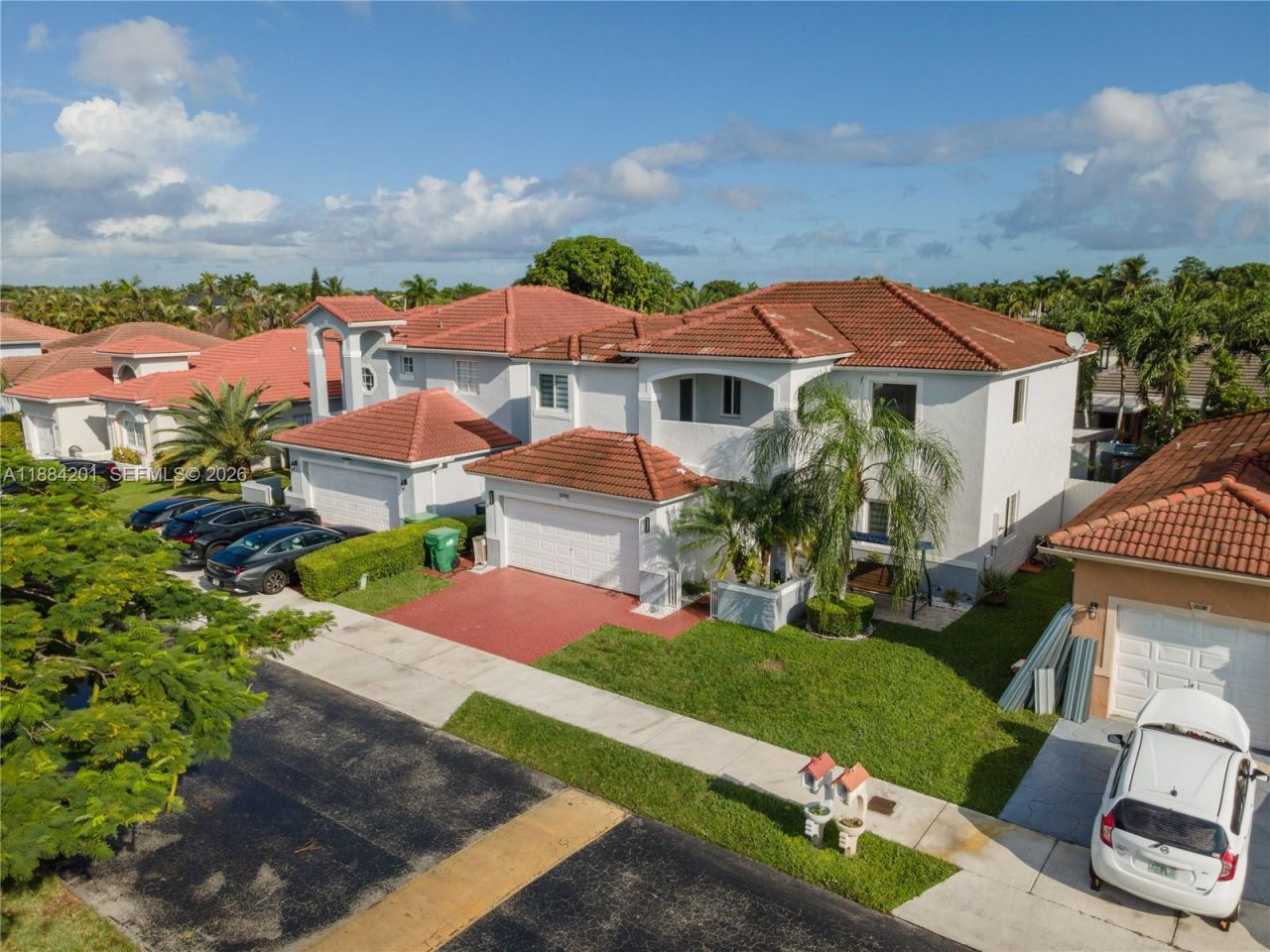 15981 SW 54th Ter, Miami, FL 33185 Photo