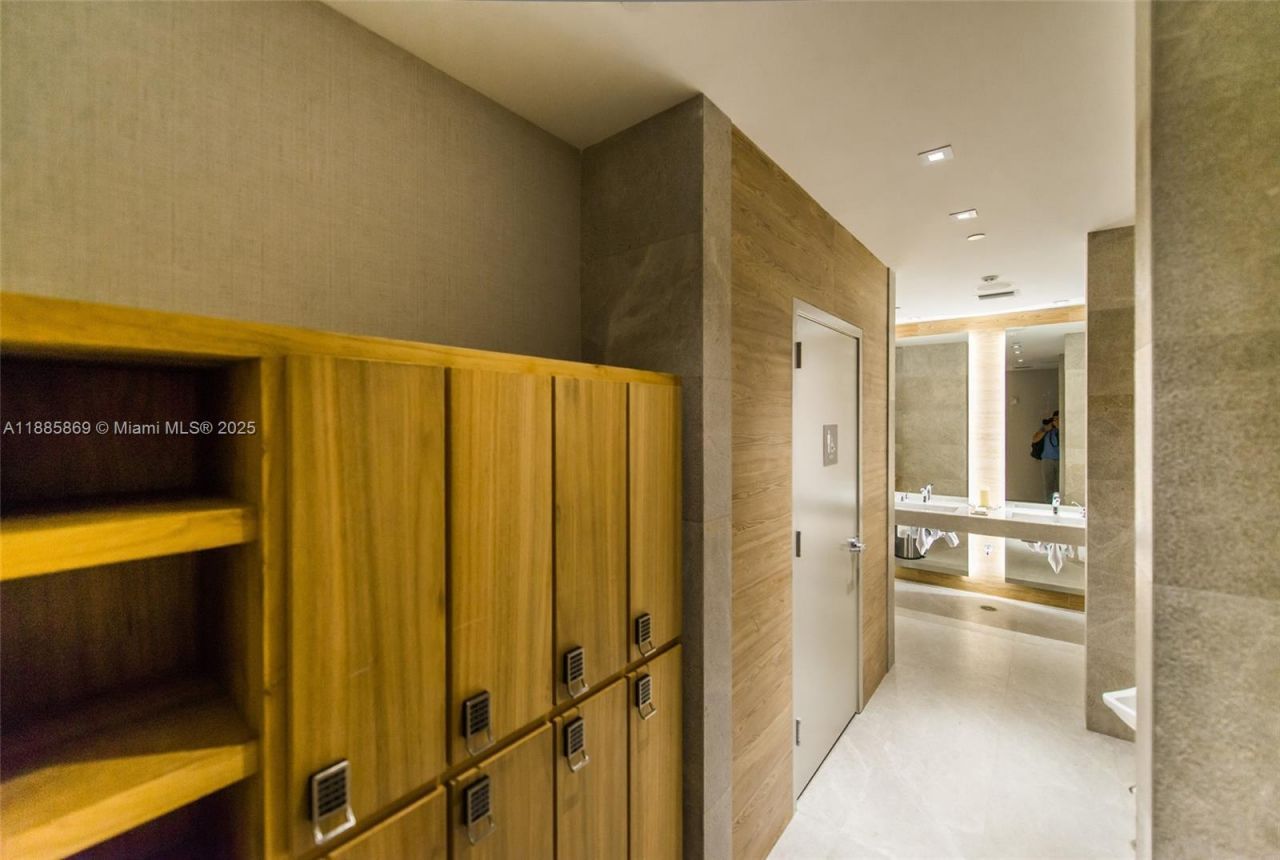 1010 Brickell Ave, Unit 3608, Miami, FL 33131 Photo