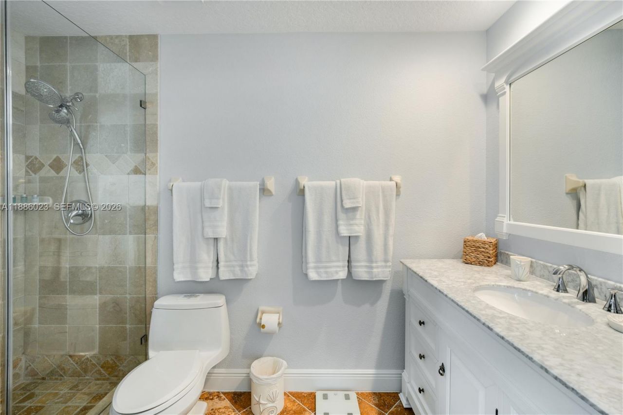 511 4th St, Key Colony, FL 33051 Photo