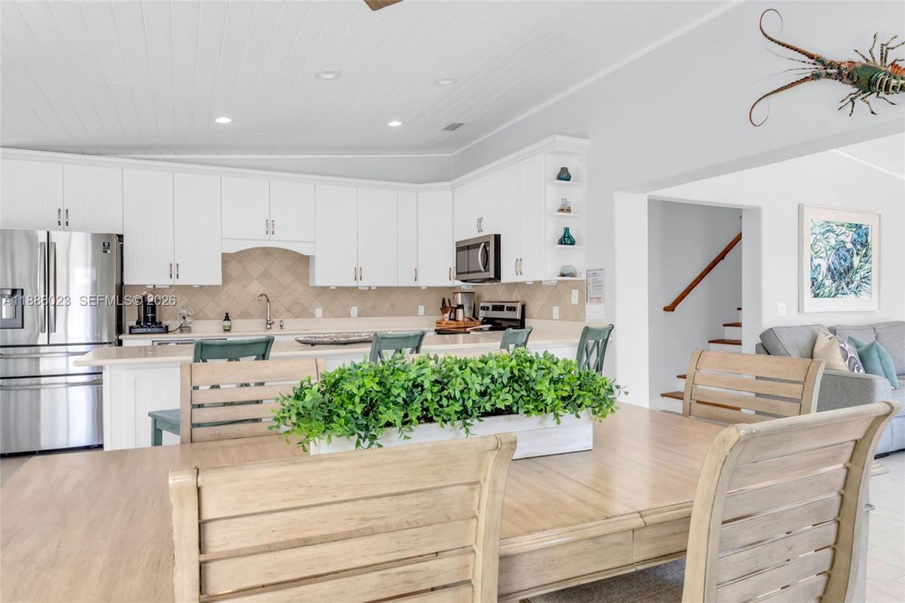 511 4th St, Key Colony, FL 33051 Photo