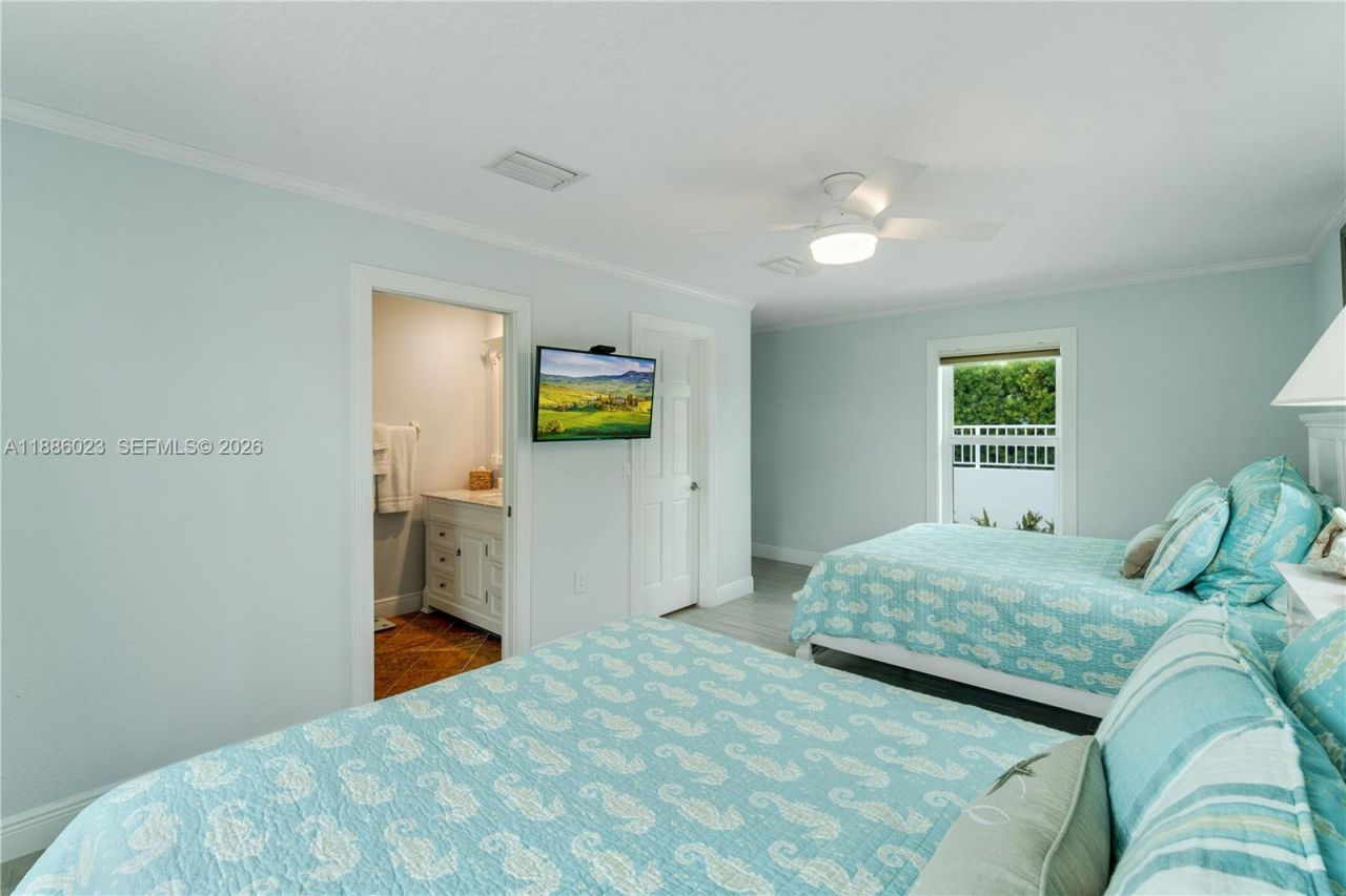 511 4th St, Key Colony, FL 33051 Photo