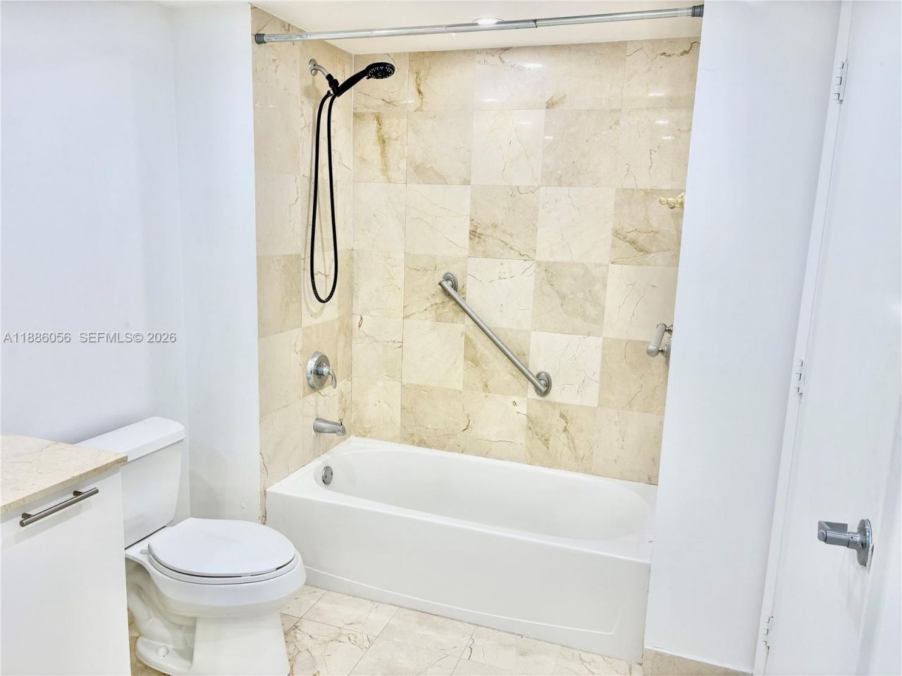 1800 N Bayshore Dr, Unit 1715, Miami, FL 33132 Photo