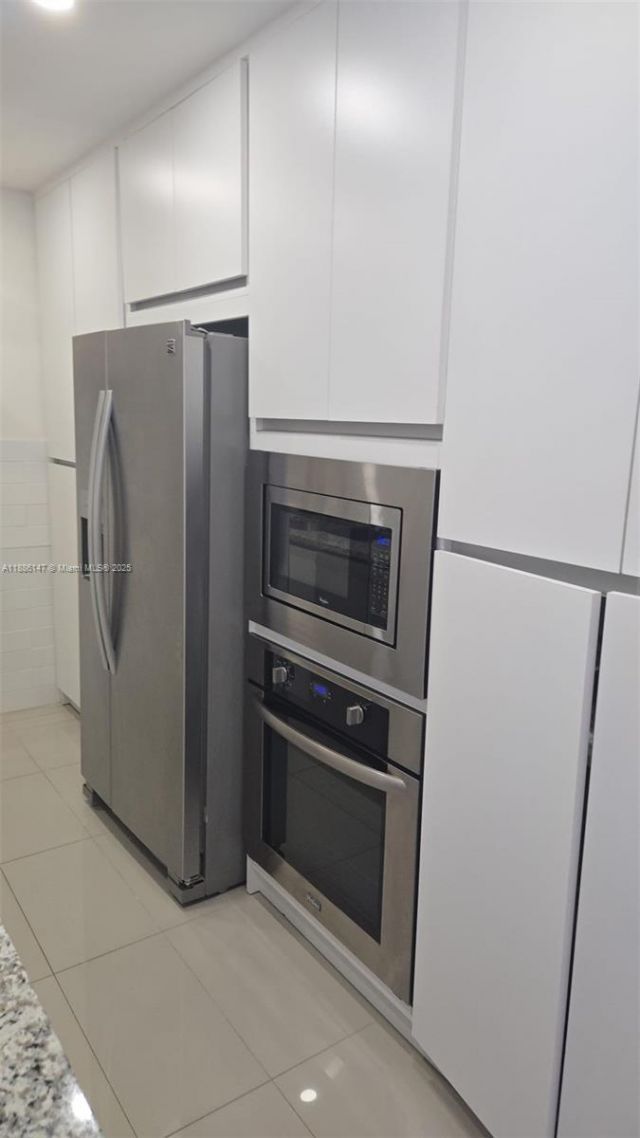 200 SE 15th Rd, Unit 8J, Miami, FL 33129 Photo