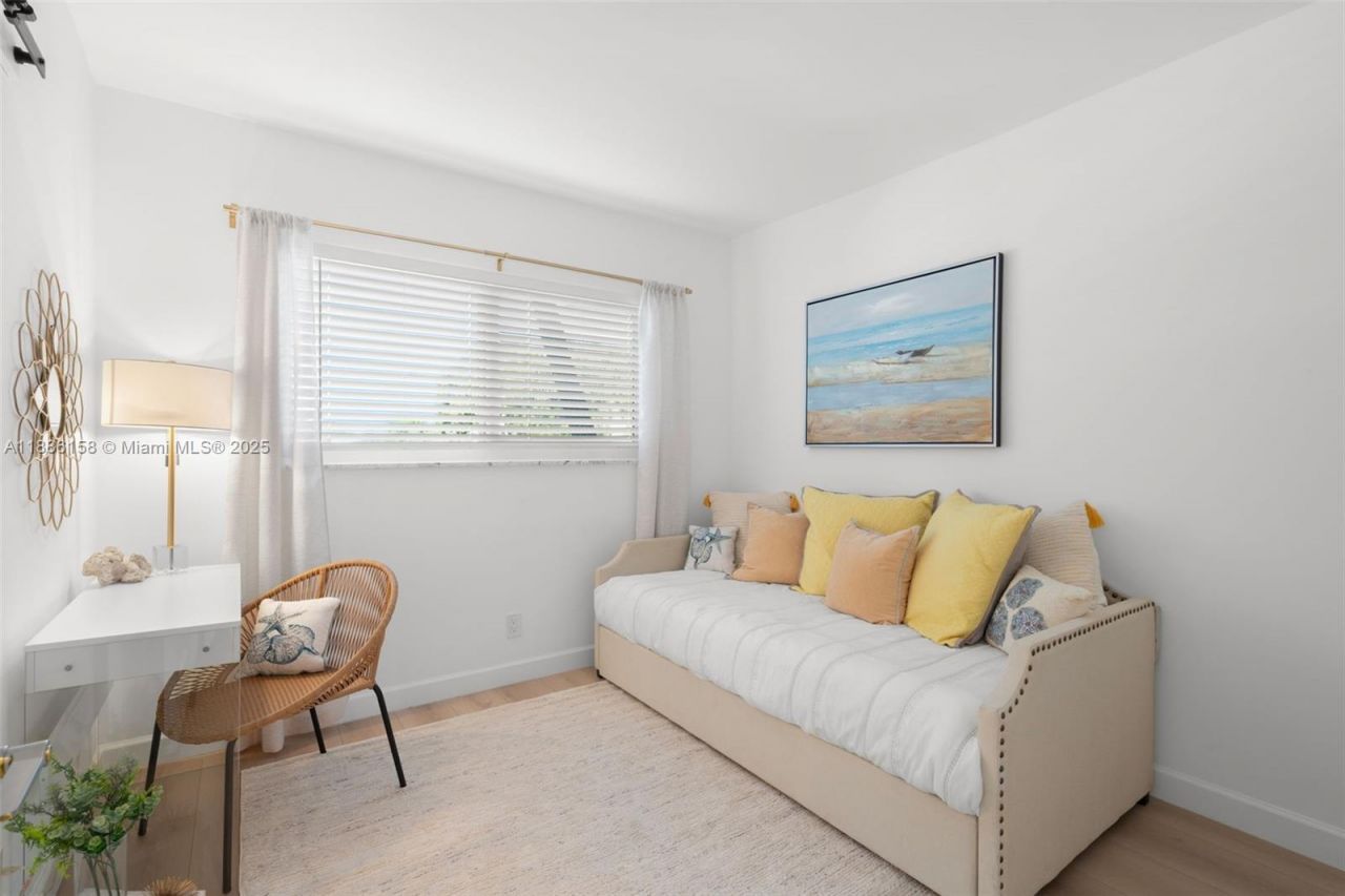 3301 Spanish Trl, Unit 207, Delray Beach, FL 33483 Photo