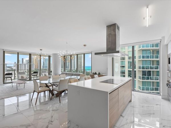 300 Sunny Isles Blvd, Unit 4-1601, Sunny Isles Beach, FL 33160