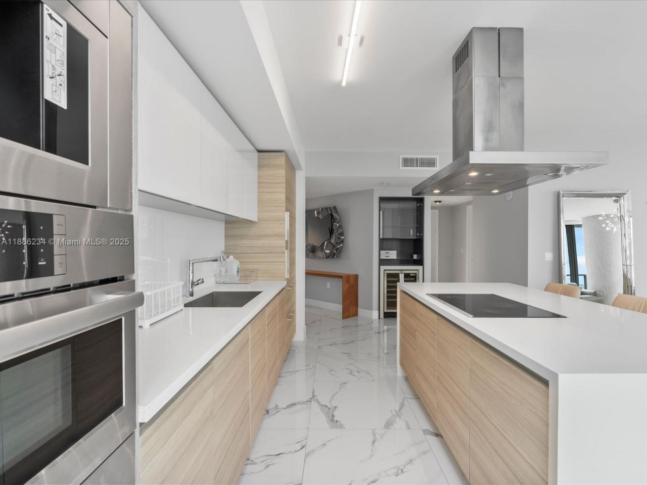 300 Sunny Isles Blvd, Unit 4-1601, Sunny Isles Beach, FL 33160 Photo