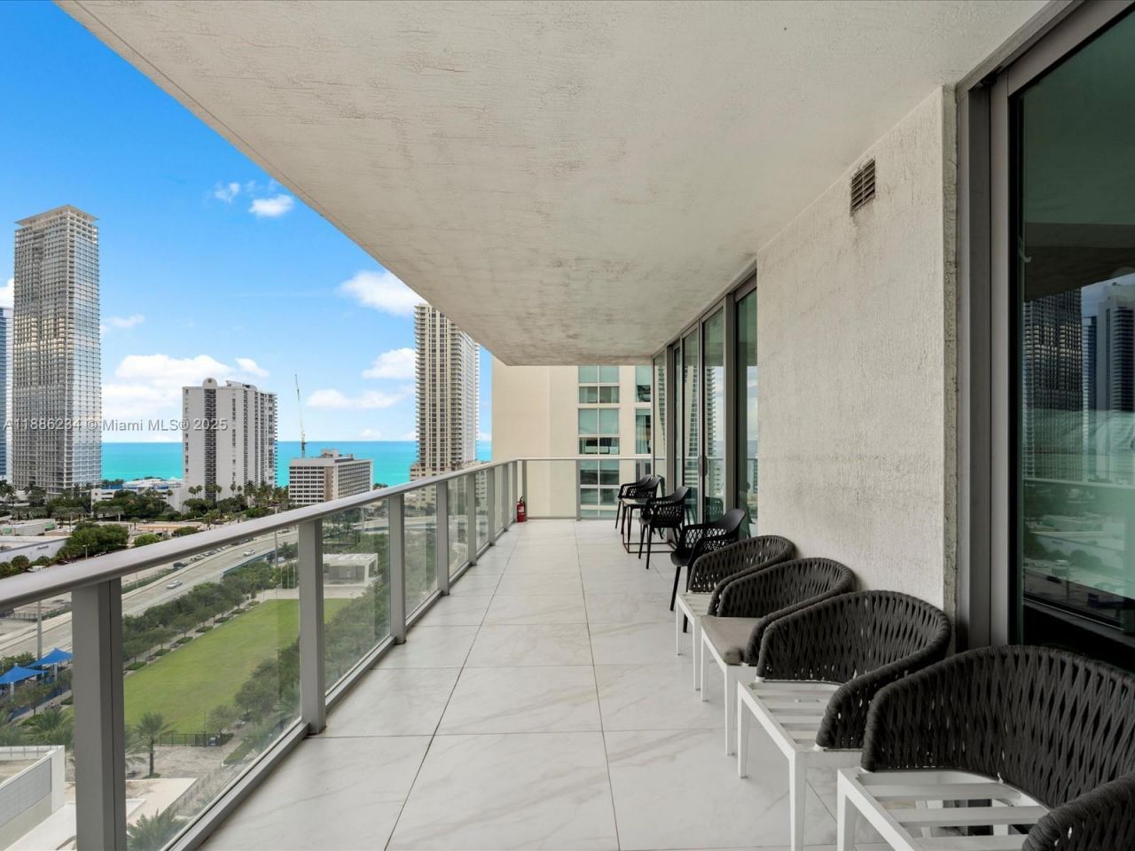 300 Sunny Isles Blvd, Unit 4-1601, Sunny Isles Beach, FL 33160 Photo