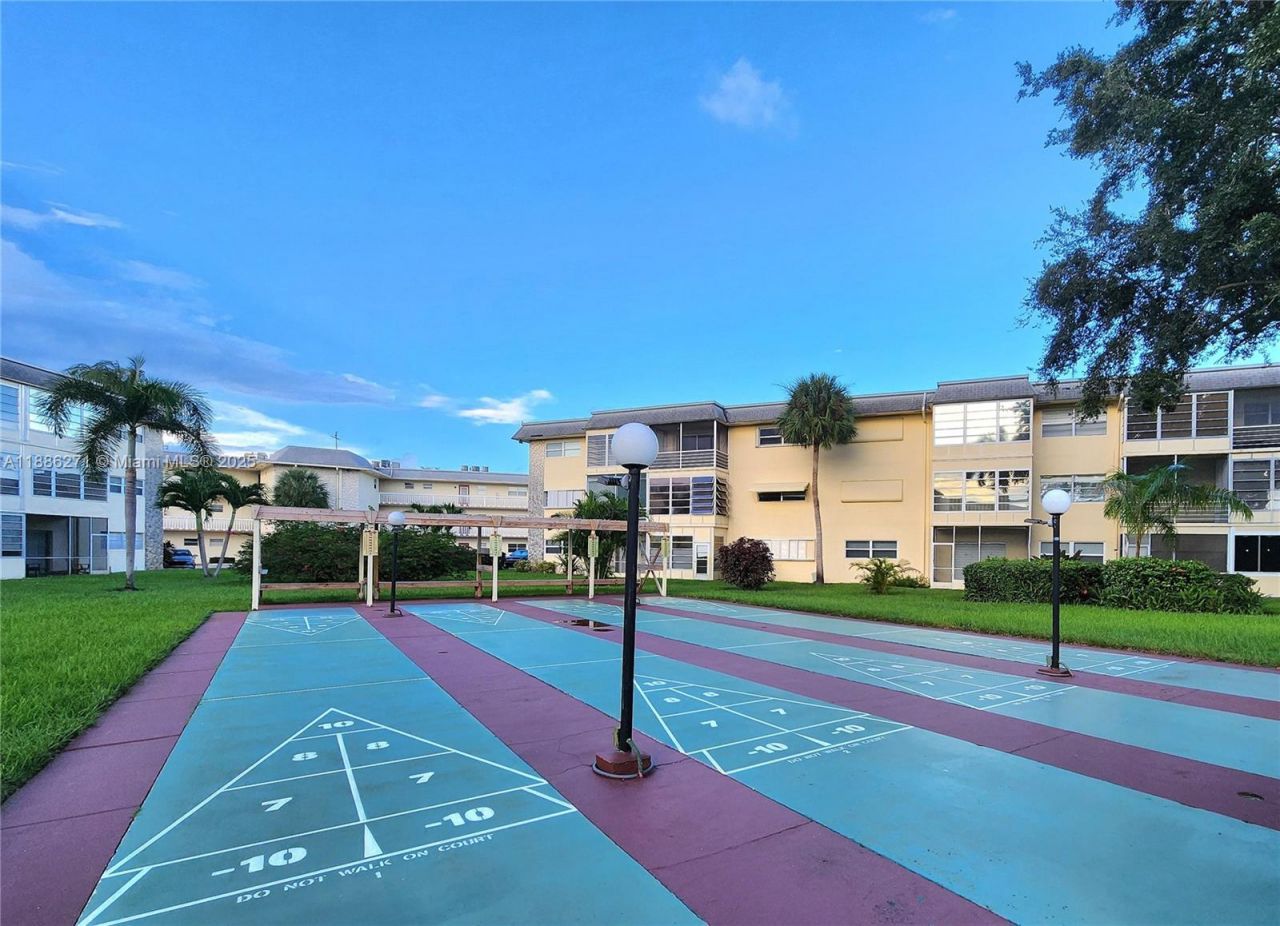 4431 NW 16th St, Unit H109, Lauderhill, FL 33313 Photo