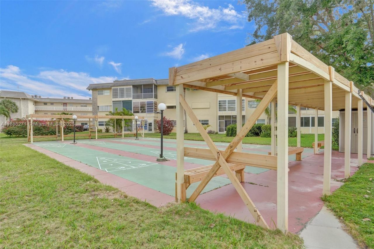 4431 NW 16th St, Unit H109, Lauderhill, FL 33313 Photo