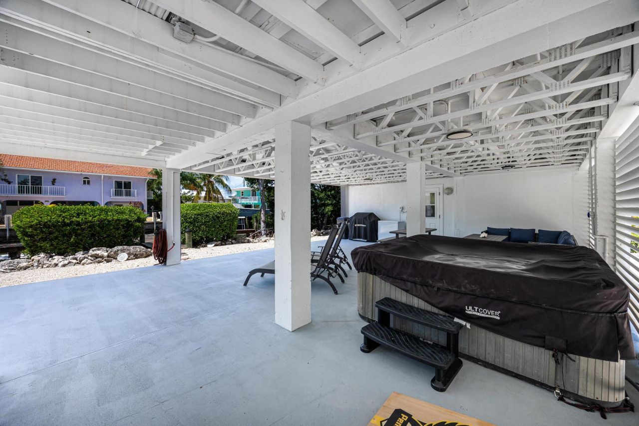 900 E 63rd Street Ocean, Marathon, FL 33050 Photo