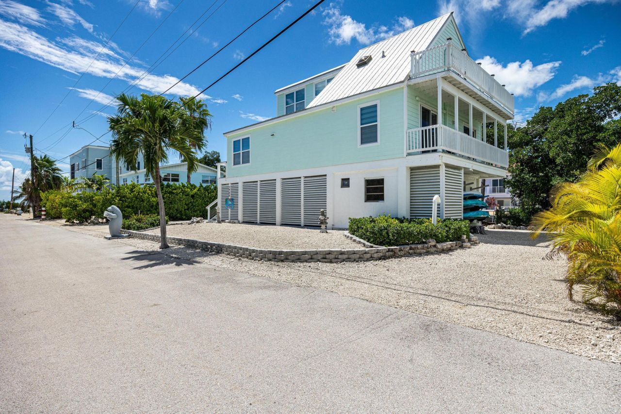 900 E 63rd Street Ocean, Marathon, FL 33050 Photo