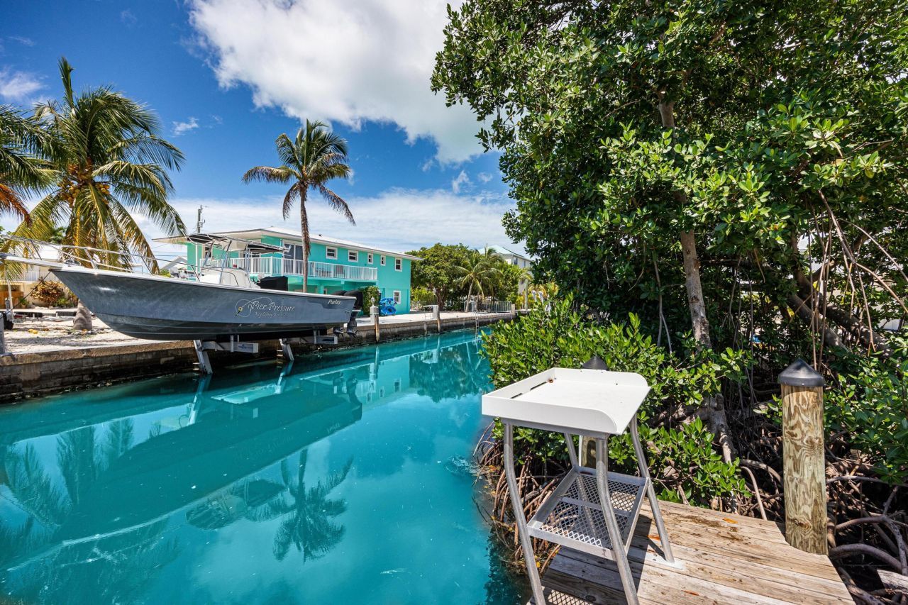 900 E 63rd Street Ocean, Marathon, FL 33050 Photo