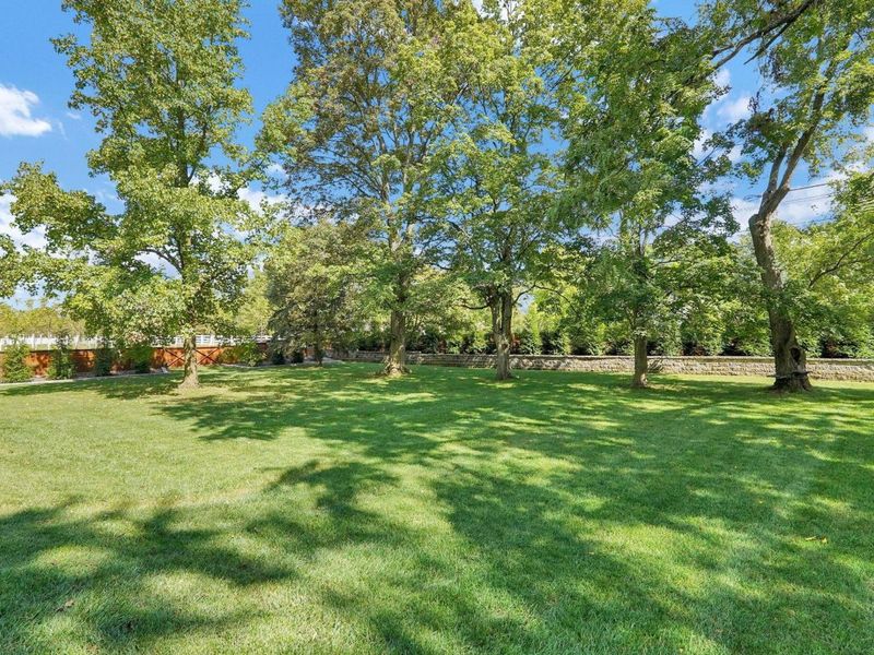 4025 Dublin Road, Columbus, OH 43221 Photo 69