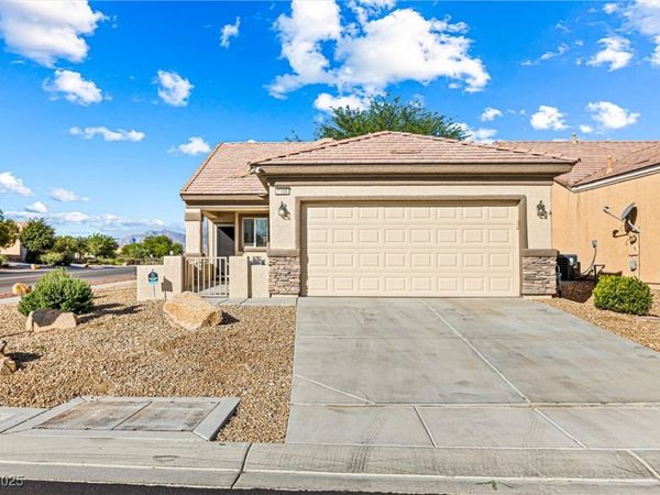 7905 Grey Teal Street, North Las Vegas, NV 89084