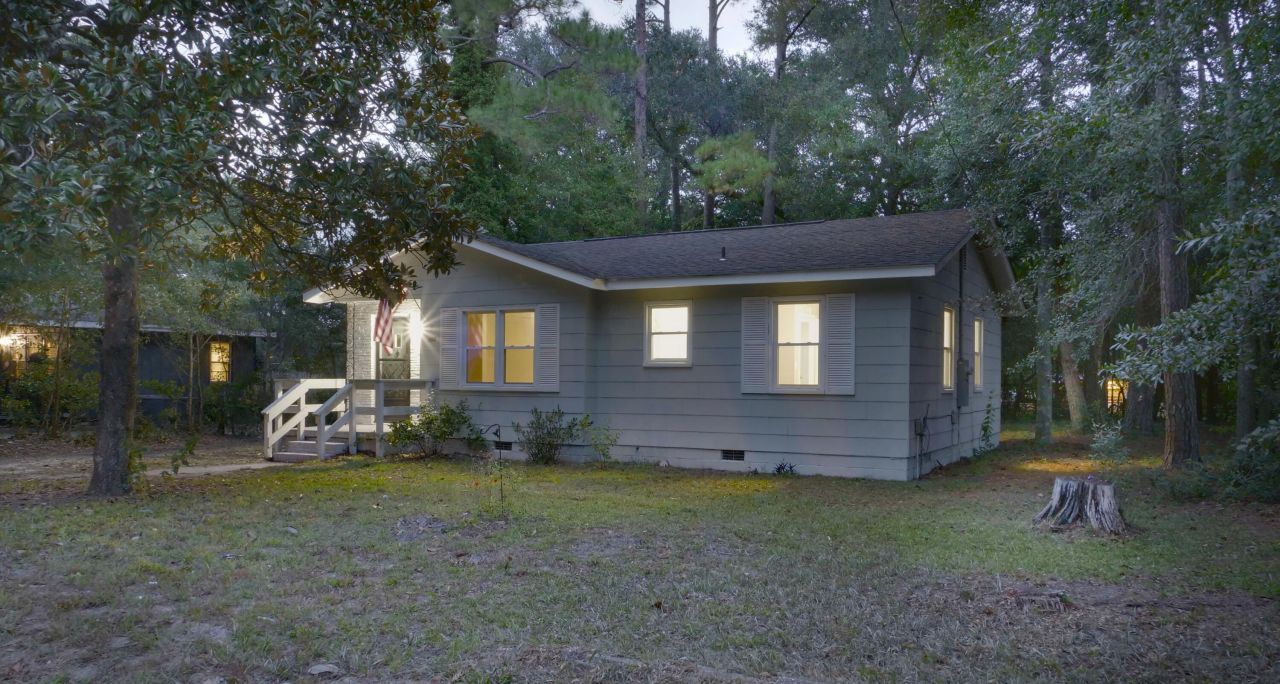 109 Bishop Street Photo 3