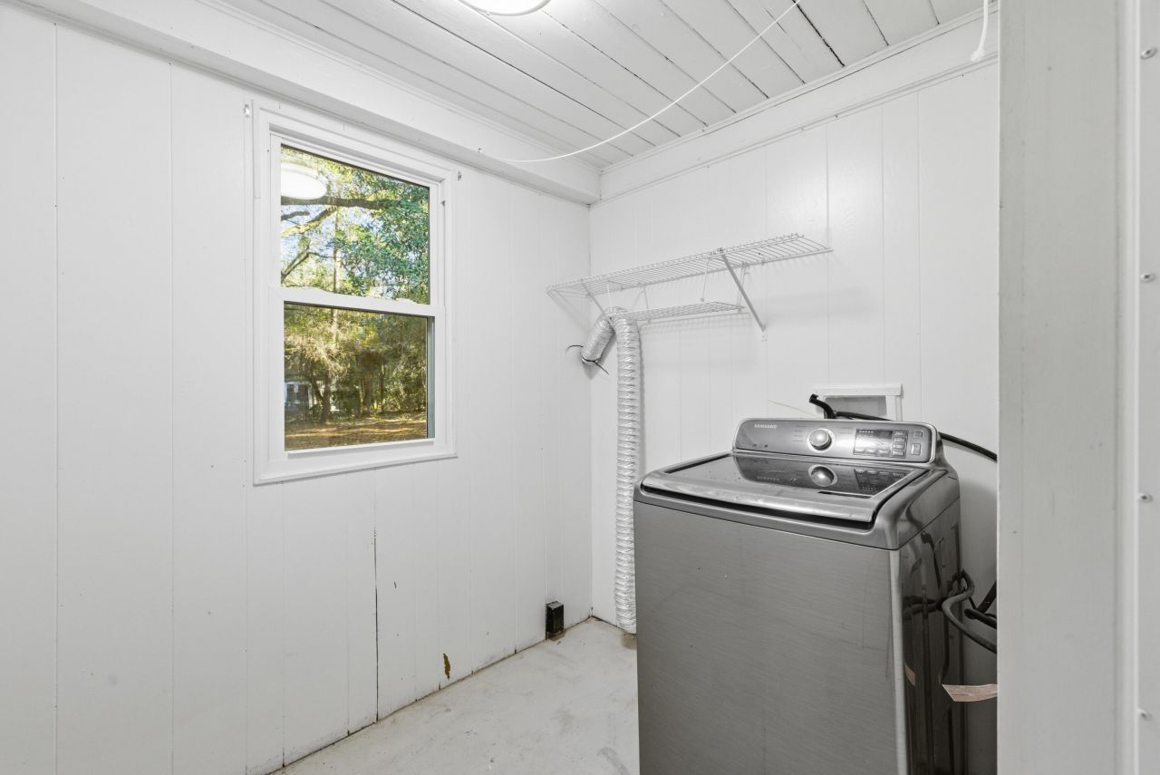 109 Bishop Street Photo 30