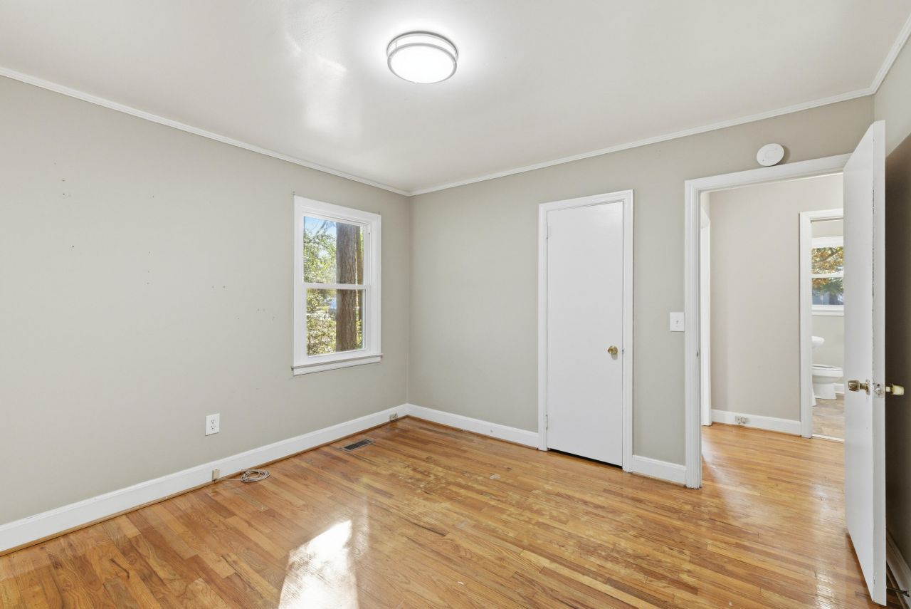 109 Bishop Street Photo 9