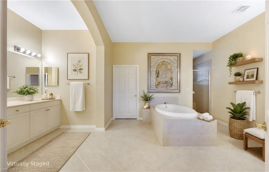 3530 Lansing Loop, Unit 202, Estero, FL 33928 Photo