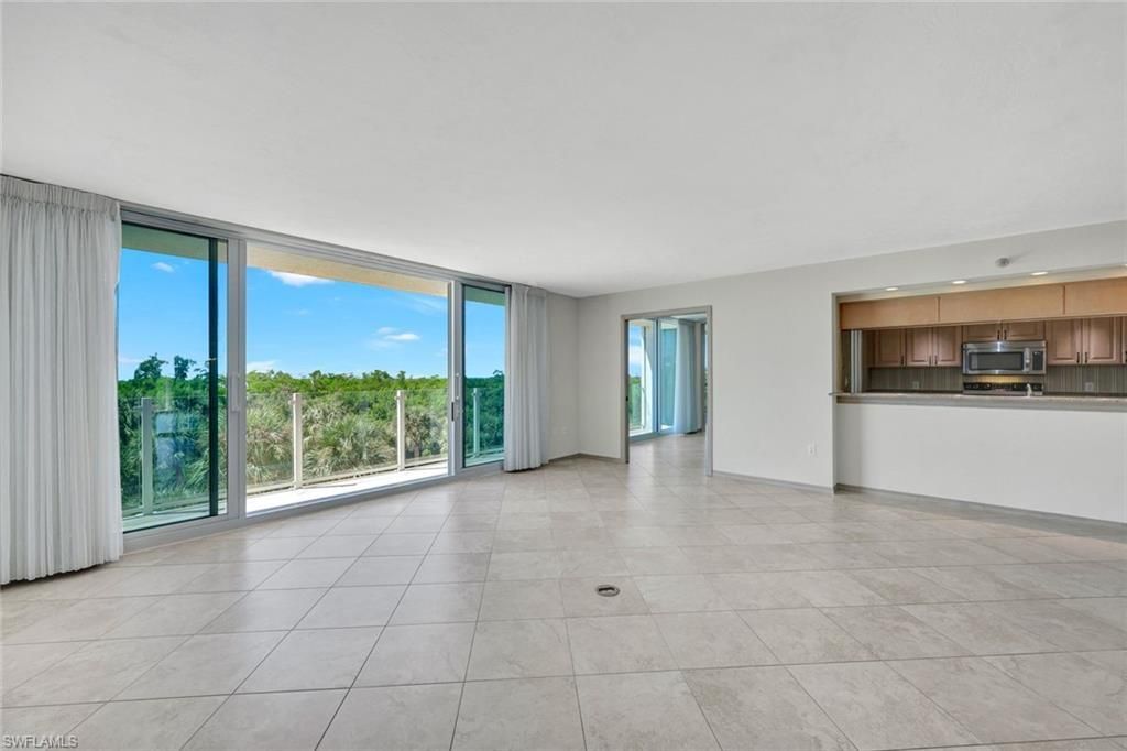 6101 Pelican Bay Blvd, Unit 201, Naples, FL 34108 Photo
