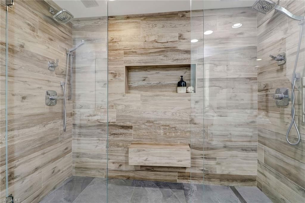 3000 Oasis Grand Blvd, Unit 606, Fort Myers, FL 33916 Photo