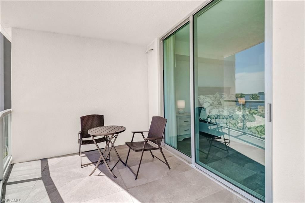 3000 Oasis Grand Blvd, Unit 606, Fort Myers, FL 33916 Photo