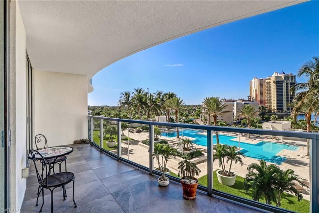 3000 Oasis Grand Blvd, Unit 606, Fort Myers, FL 33916 Photo