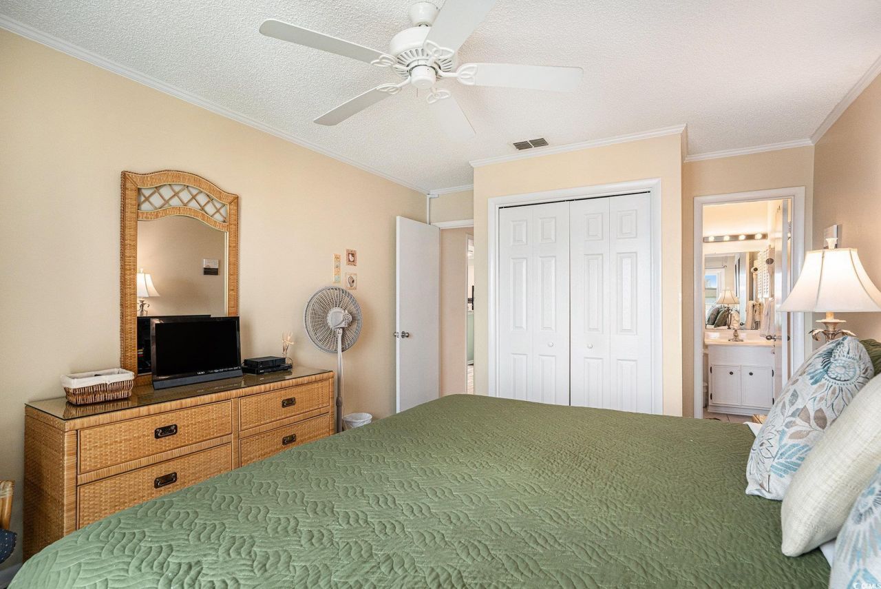 9581 Shore Dr. Photo 13