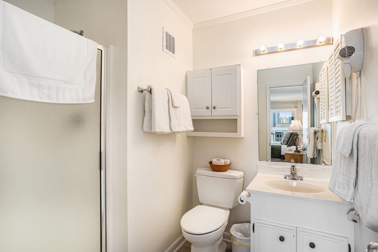 9581 Shore Dr. Photo 14