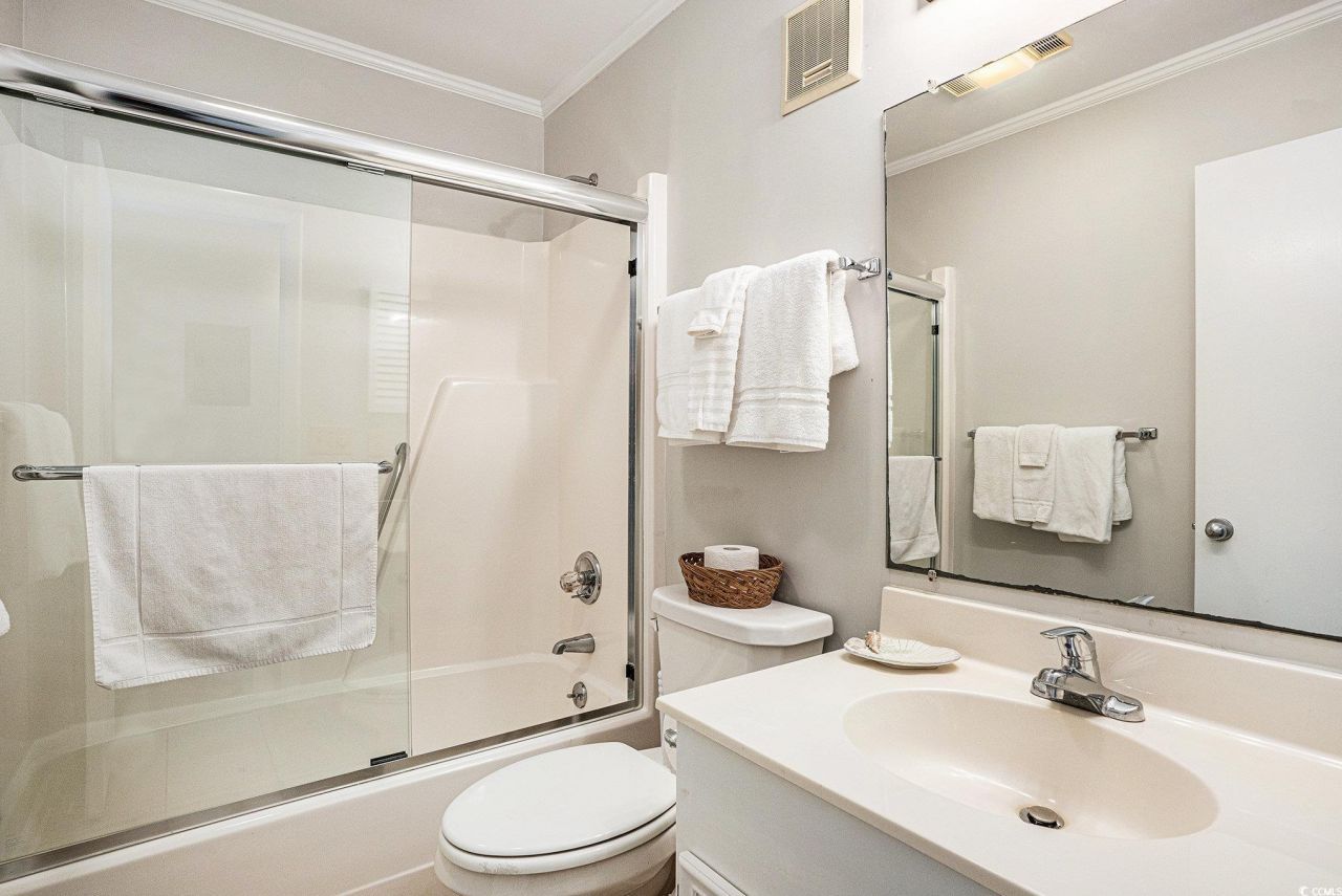 9581 Shore Dr. Photo 16