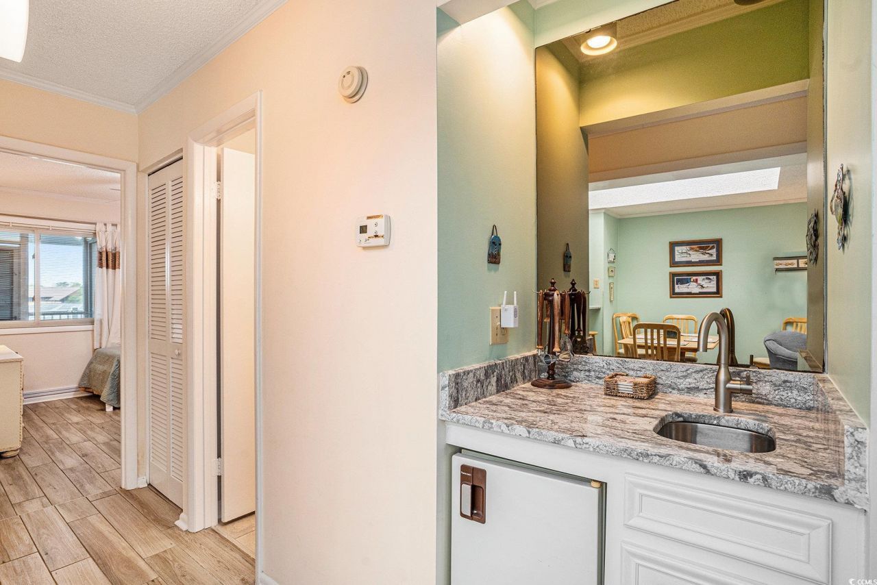 9581 Shore Dr. Photo 5