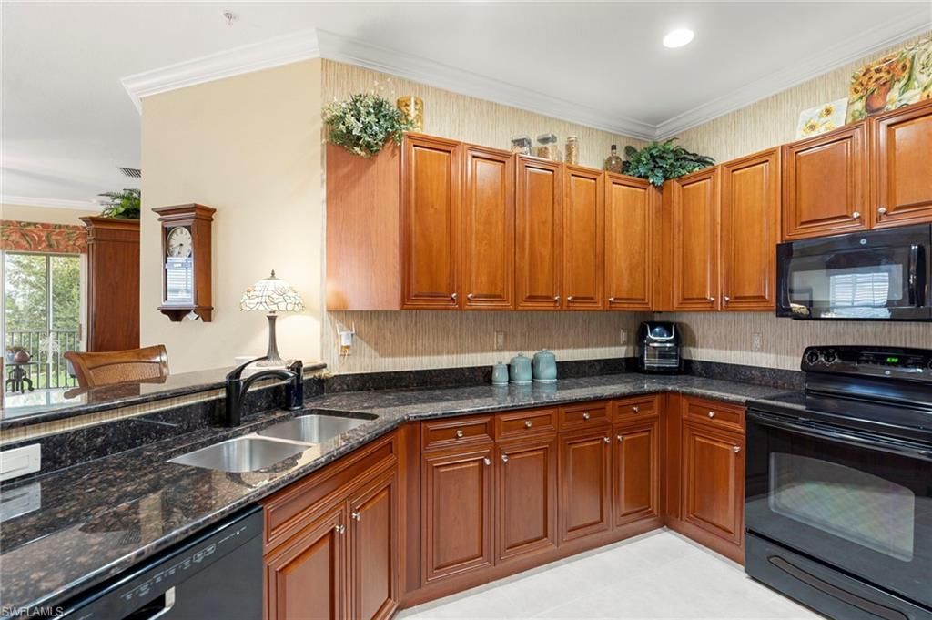 17258 Acapulco Rd, Unit 121, Punta Gorda, FL 33955 Photo