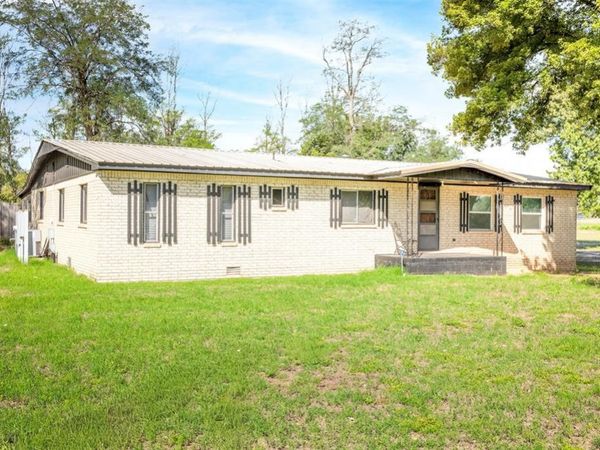 12373 N 1750 Road, Erick, OK 73645