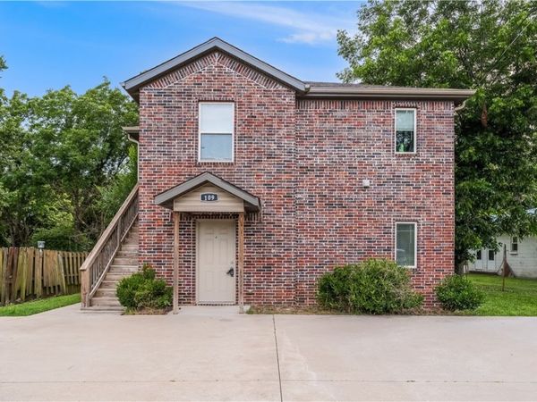 109 2nd Avenue, Unit A, Gravette, AR 72736