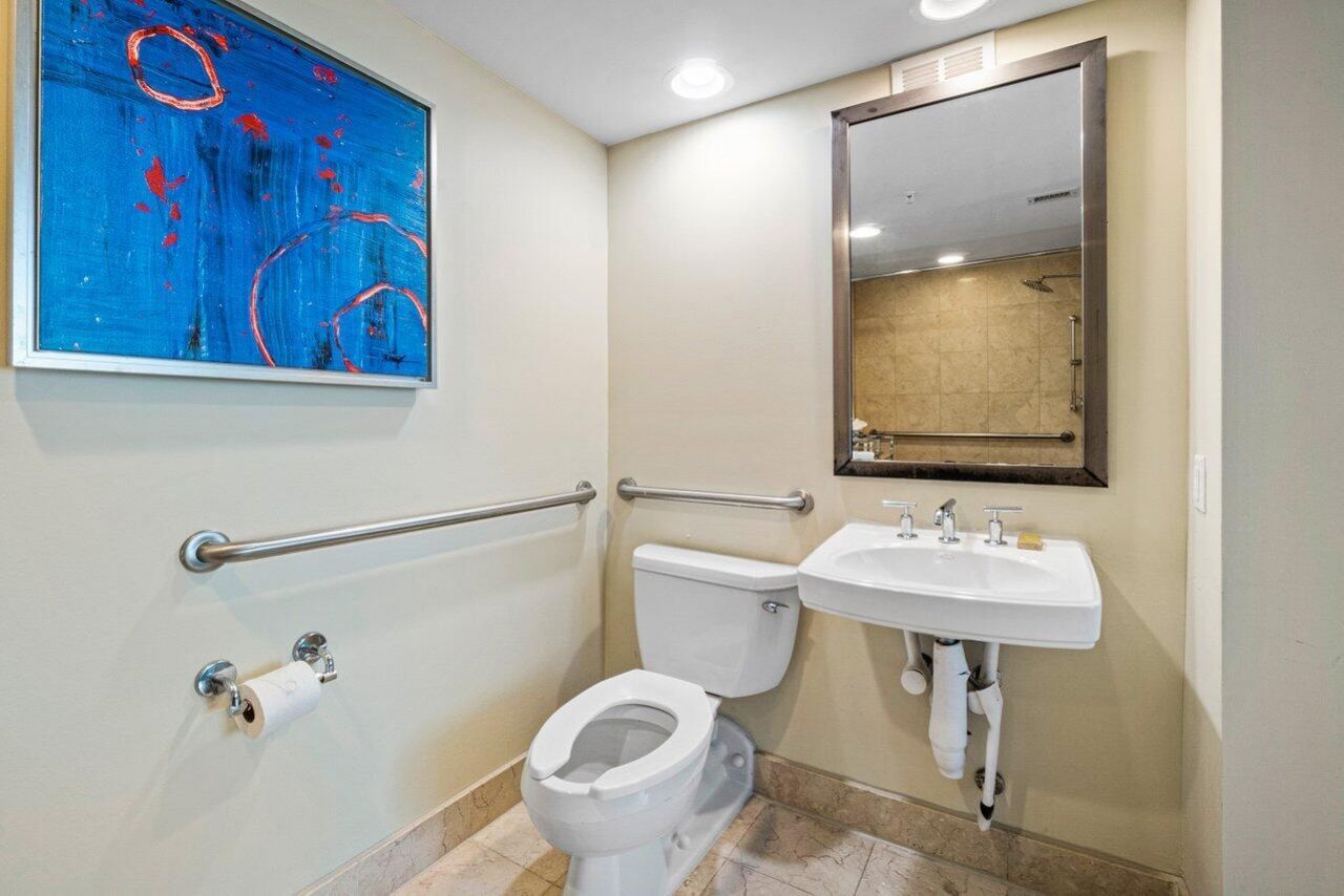 2670 E Sunrise Boulevard, Unit 1202, Fort Lauderdale, FL 33304 Photo