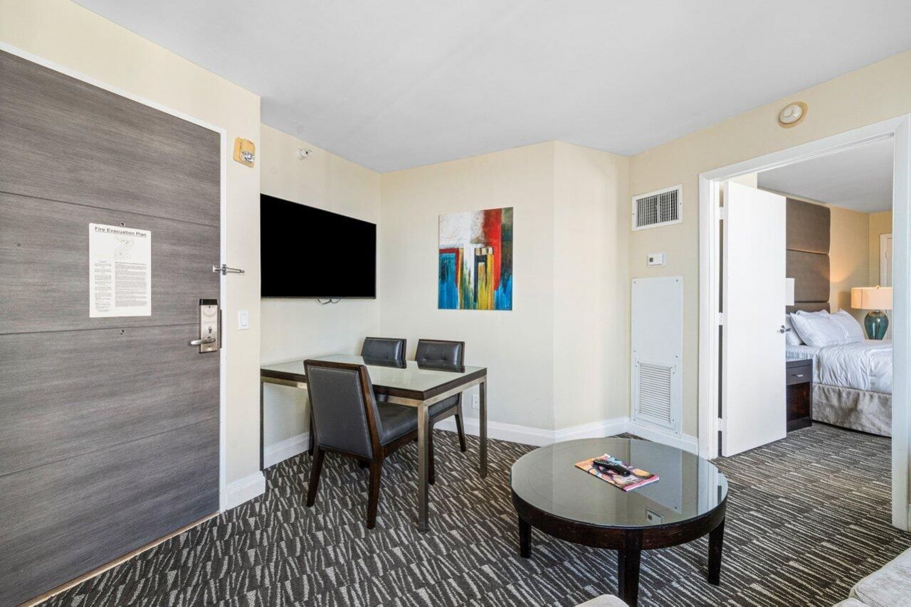 2670 E Sunrise Boulevard, Unit 1202, Fort Lauderdale, FL 33304 Photo