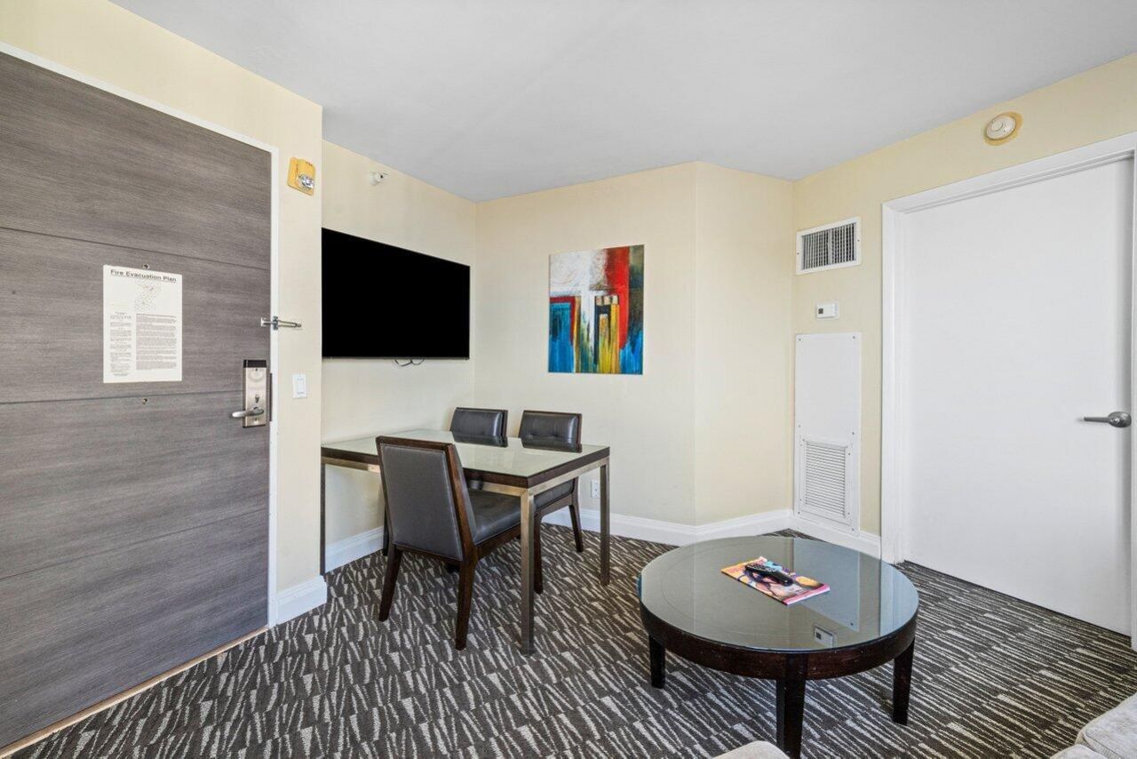 2670 E Sunrise Boulevard, Unit 1202, Fort Lauderdale, FL 33304 Photo