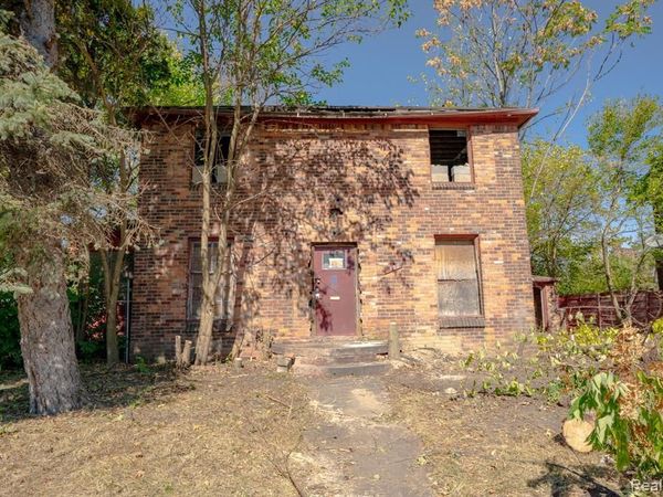 300 W Nevada Street, Highland Park, MI 48203